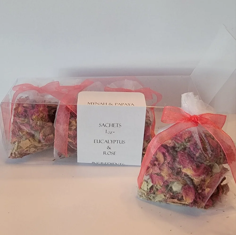 MYNAH & PAPAYA 100% NATURAL EUCALYPTUS & ROSE SACHETS